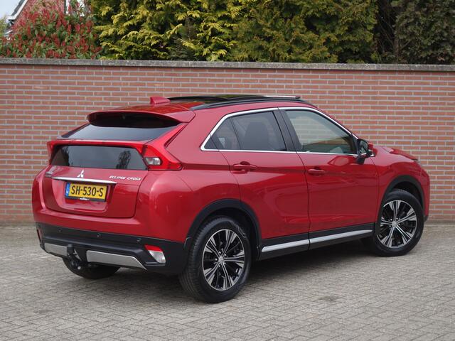 Mitsubishi ECLIPSE Cross 1.5 CVT Instyle | trekhaak | all-seasonbanden