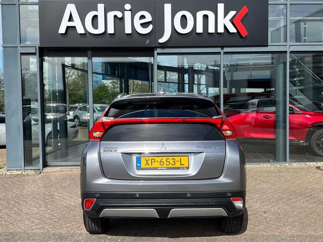 Mitsubishi ECLIPSE Cross 1.5 DI-T First Edition | 360 CAMERA | STOEL + STUUR VERWARMING | NAVIGATIE | VOORRUIT VERWARMING | CRUISE CONTROL |