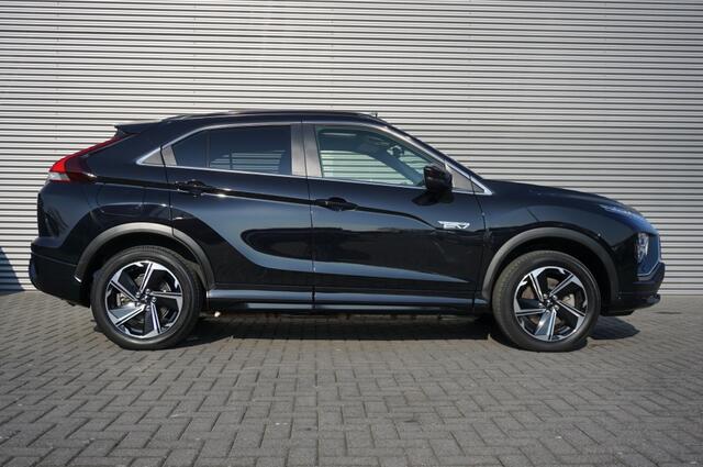Mitsubishi ECLIPSE Cross 193PK PHEV Instyle AUTOM. | PANO | TREKHAAK | WINTERPACK