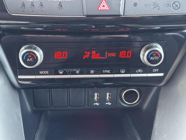 Mitsubishi ECLIPSE Cross 2.4 PHEV Intense 4WD S-AWC / Cruise Control / Climate Control / 1.500 kg trekgewicht / Stoelverwarming / Appel CarPlay & Android Auto / Achteruitrijcamera /