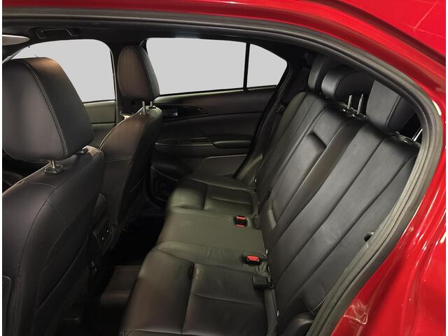 Mitsubishi ECLIPSE Cross 2.4 PHEV Instyle Trekhaak