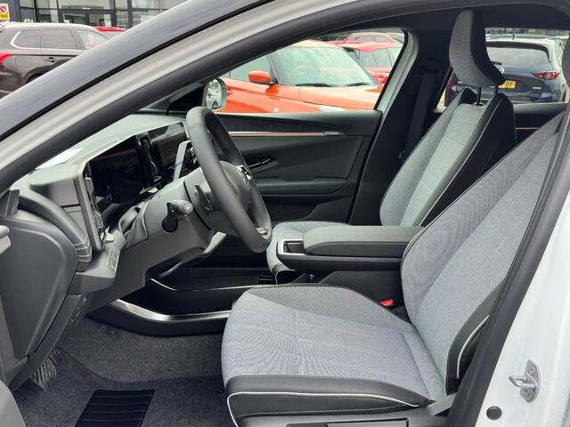Mitsubishi ECLIPSE Cross Intense 87 kWh Mengelers Actieprijs ¤ 43.190,-
