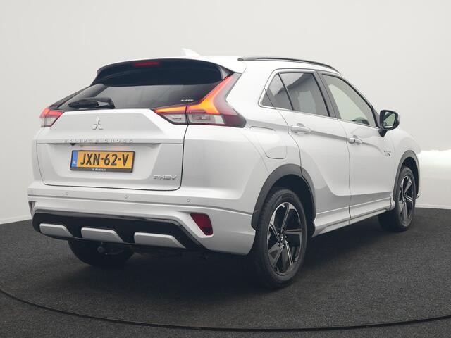 Mitsubishi ECLIPSE Cross 2.4 Intense+ PHEV 188pk Dealer O.H. | Trekhaak Afn. | Adaptive Cruise | 360 Camera | Alcantara Sportstoelen & Stuur Verwarmd | Keyless | Blis | Navigatie | DAB | Plug In Hybrid