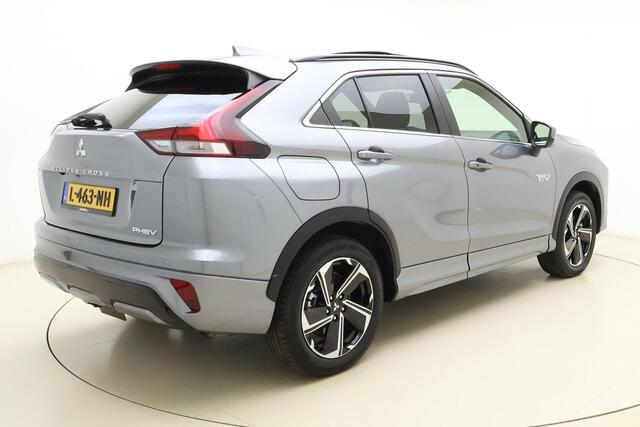 Mitsubishi ECLIPSE Cross 2.4 PHEV Instyle 188pk | Plug In Hybrid | Navigatie | Lederen Bekleding | Panoramadak | Stoelverwarming | HUD | Camera | Climate Control