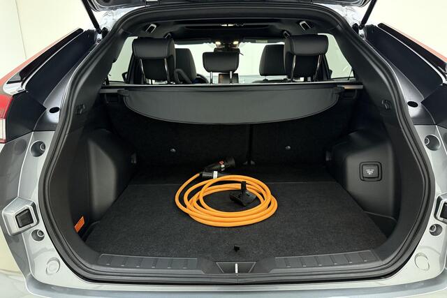 Mitsubishi ECLIPSE Cross 2.4 PHEV Instyle 188pk | Plug In Hybrid | Navigatie | Lederen Bekleding | Panoramadak | Stoelverwarming | HUD | Camera | Climate Control