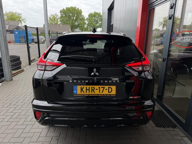 Mitsubishi ECLIPSE Cross 2.4 PHEV Black Edition|Vol Optie's|360° Camera| Dealer onderhouden