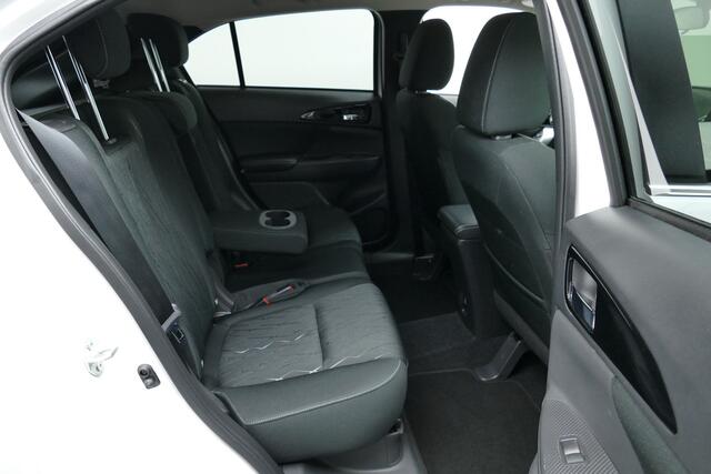 Mitsubishi ECLIPSE Cross 1.5 164pk DI-T First Edition 1-Eig. Camera, StoelVerw, Clima, Cruise, HUD, 18"LMV, Haak 1600kg