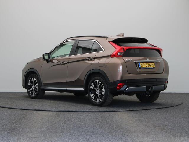 Mitsubishi ECLIPSE Cross 1.5 DI-T First Edition | Stoelverwarming | Rondom Camera's | Trekhaak | 1600KG Trekgewicht | Head-Up Display |