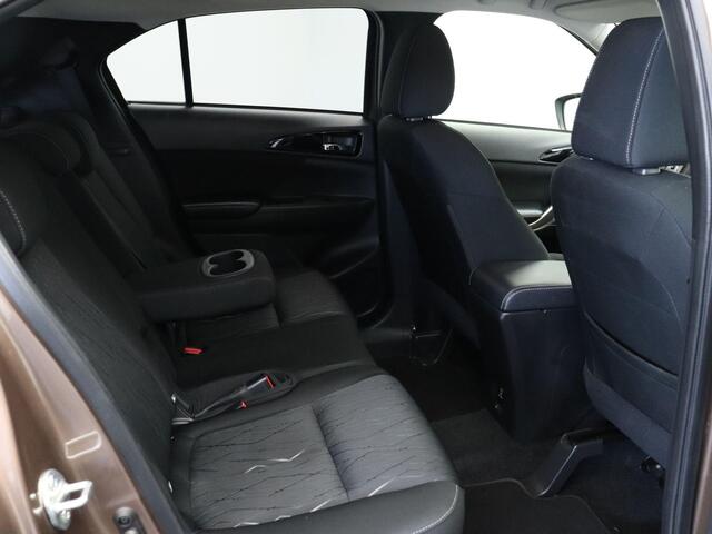 Mitsubishi ECLIPSE Cross 1.5 DI-T First Edition | Stoelverwarming | Rondom Camera's | Trekhaak | 1600KG Trekgewicht | Head-Up Display |