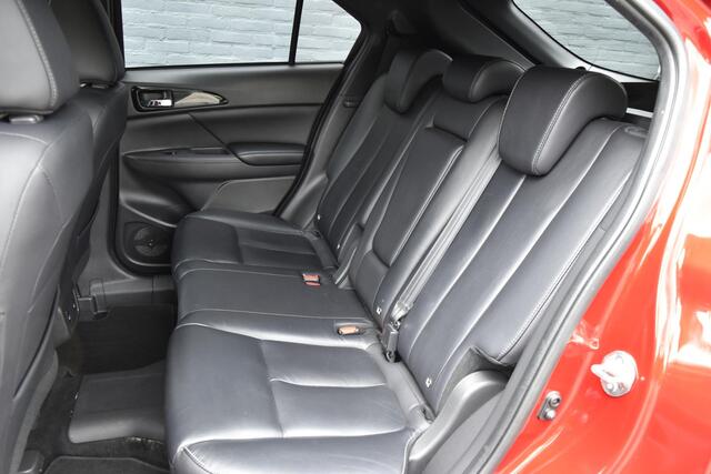 Mitsubishi ECLIPSE Cross 2.4 PHEV Instyle