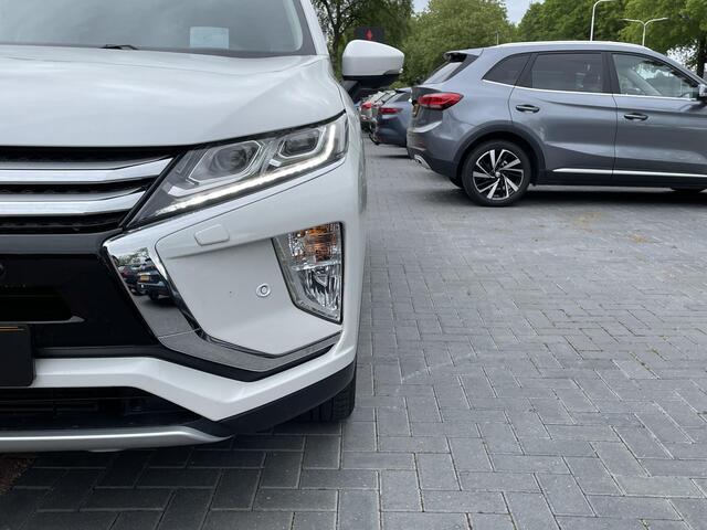 Mitsubishi ECLIPSE Cross 1.5 DI-T Instyle Automaat 163PK | Panoramadak | Leder | Adaptieve Cruise Control | Trekhaak | Dealeronderhouden