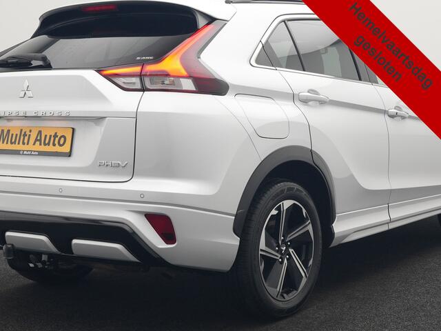 Mitsubishi ECLIPSE Cross 2.4 Intense+ PHEV 188pk Dealer O.H. | Trekhaak Afn. | 360 Camera | Adaptive Cruise | Alcantara Sportstoelen Verwarmd | Apple Carplay | Keyless | Stuur Verwarmd | Navigatie | Blis | DAB | Plug In Hybr