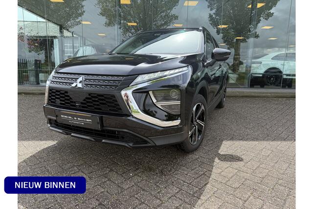 Mitsubishi ECLIPSE Cross 2.4 PHEV Business Executive ** Trekhaak ** 1.500kg trekgewicht Rijbereik tot 45km (WLTP)