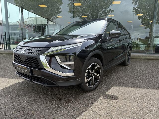 Mitsubishi ECLIPSE Cross 2.4 PHEV Business Executive ** Trekhaak ** 1.500kg trekgewicht Rijbereik tot 45km (WLTP)
