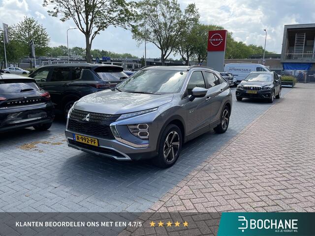 Mitsubishi ECLIPSE Cross 2.4 PHEV Intense+ | Carplay | Navigatie | Parkeersensoren voor en achter / Achteruitrijcamera | Dealeronderhouden | FABRIEKSGARANTIE TOT 2030! |