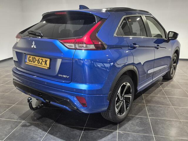 Mitsubishi ECLIPSE Cross 2.4 PHEV Instyle Leer | Navigatie | Trekhaak