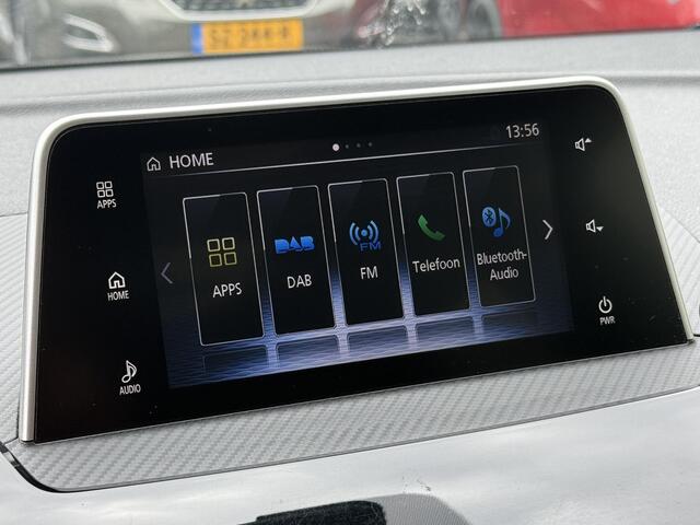 Mitsubishi ECLIPSE Cross 1.5 DI-T Instyle / Dealer onderhouden! / Panoramadak / Lederen bekleding / Stoel-/Stuurverwarming / Voorruitverwarming / Achteruitrijcamera / LED verlichting / Apple CarPlay/Android Auto /
