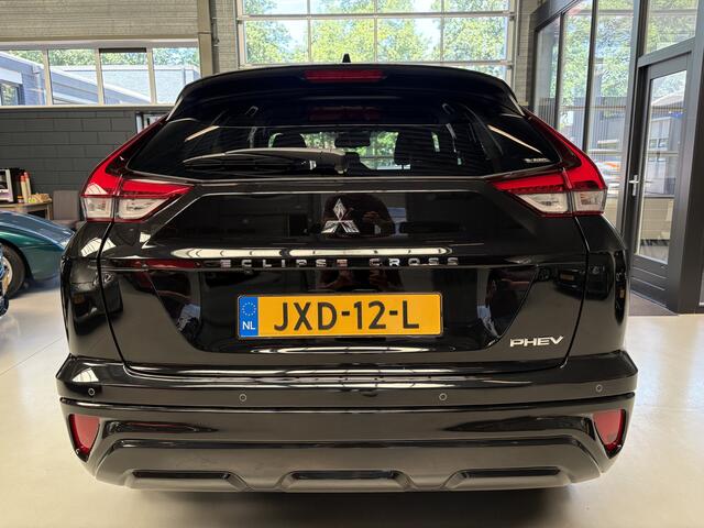 Mitsubishi ECLIPSE Cross 2.4 PHEV Black Edition Adaptive Cruise, 360 Camera, Navigatie