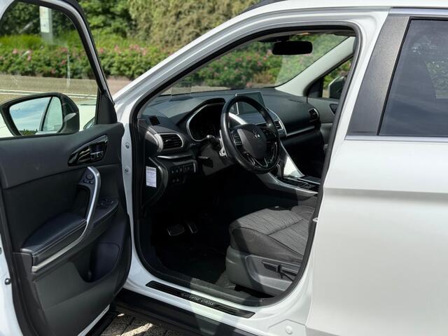 Mitsubishi ECLIPSE 1.5 DI-T FIRST ED.CARPLAY 360 CAMERA HUD TREKHAAK