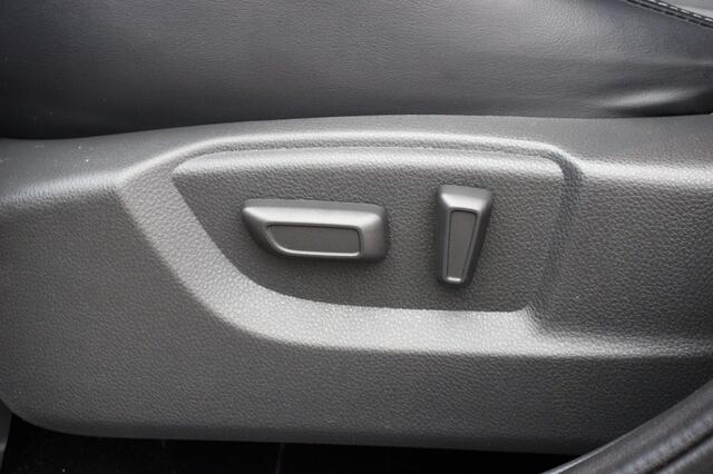 Mitsubishi ECLIPSE 2.4 PHEV Business Intense+ - Carplay, Camera, Stoelverw. Half Leer, Trekhaak