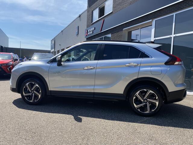 Mitsubishi ECLIPSE Cross 2.4 PHEV First Edition | All Seasons