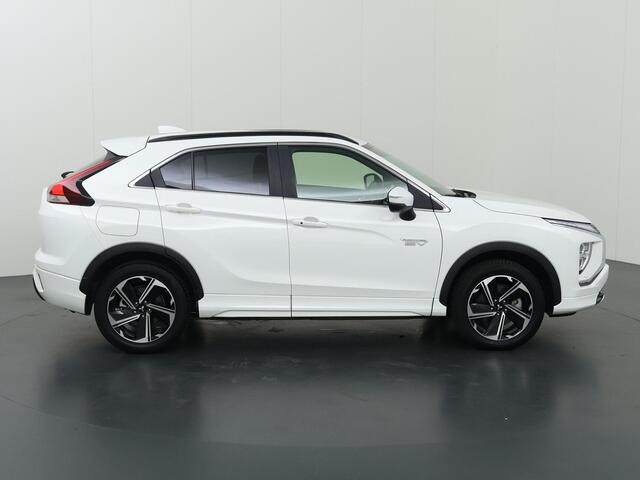 Mitsubishi ECLIPSE Cross 2.4 PHEV Executive | Navigatie | Parkeercamera 360° | Climate Control | Cruise Control Adaptief |