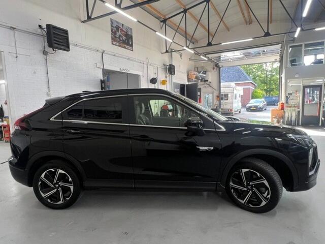 Mitsubishi ECLIPSE 2.4 PHEV INTENSE+, Camera, Stoel verwarming, Led, Trekhaak afneembaar