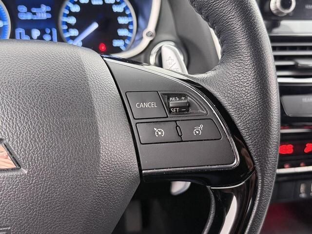 Mitsubishi ECLIPSE Cross 2.4 PHEV Automaat Instyle Trekhaak/Nav/Camera/Ecc