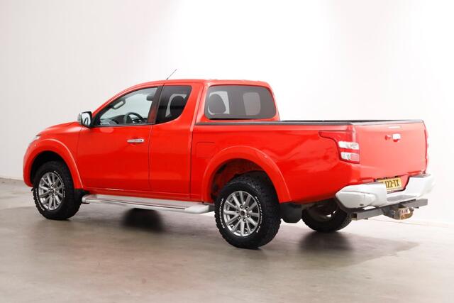 Mitsubishi L200 2.4 DI-D 180pk Club Cab Intense 4x4 High/Low Gearing + Diff. Lock 12-2018