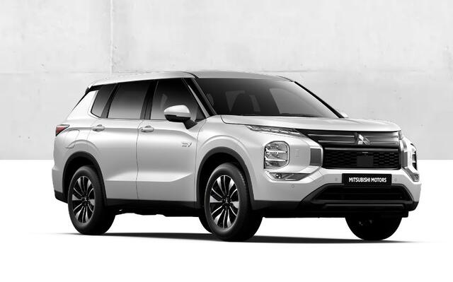 Mitsubishi OUTLANDER 2.4 PHEV Intense | VAN ¤ 54.630,00 VOOR 51.630,00 | UIT VOORRAAD LEVERBAAR
