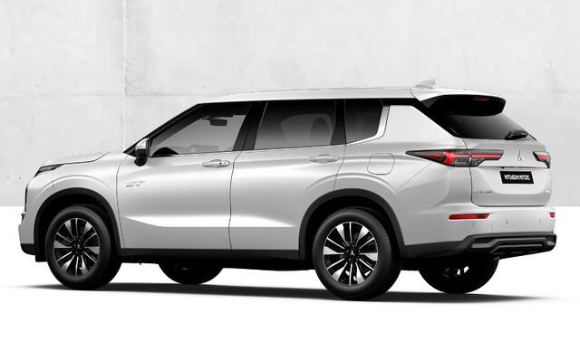 Mitsubishi OUTLANDER 2.4 PHEV Intense | VAN ¤ 54.630,00 VOOR 51.630,00 | UIT VOORRAAD LEVERBAAR