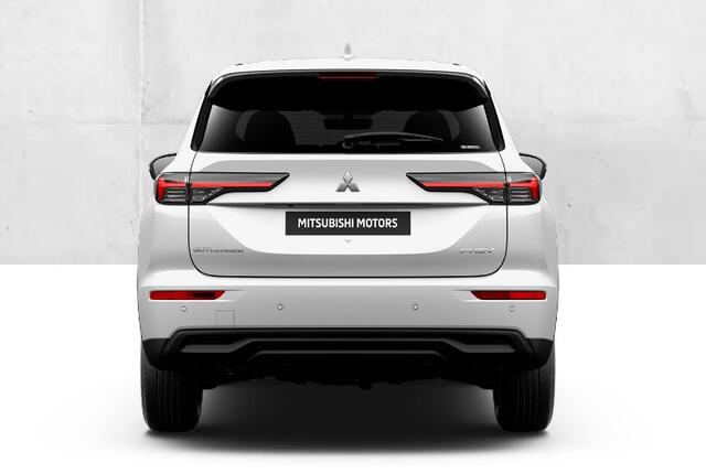 Mitsubishi OUTLANDER 2.4 PHEV Intense | VAN ¤ 54.630,00 VOOR 51.630,00 | UIT VOORRAAD LEVERBAAR