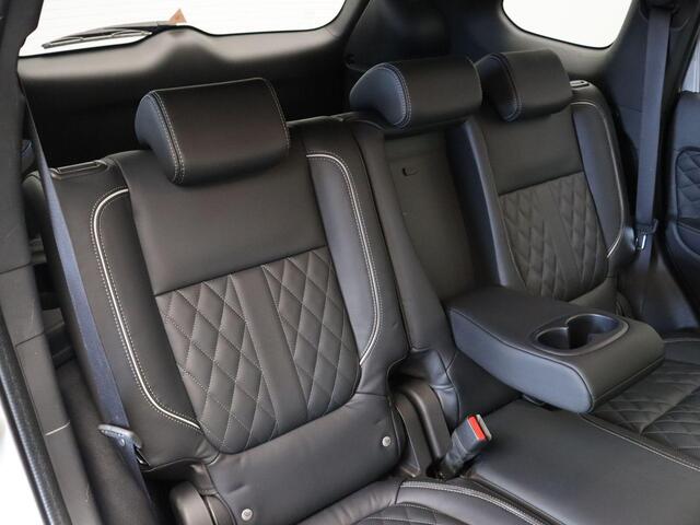 Mitsubishi OUTLANDER 2.4 PHEV Instyle | Leder | Panorama dak | Stoelverwarming |
