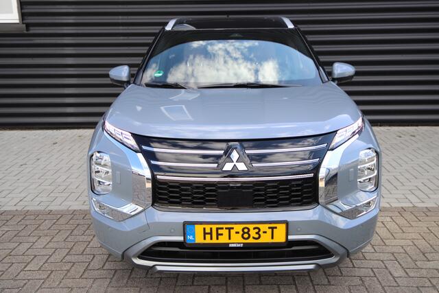 Mitsubishi OUTLANDER 2.4 PHEV Instyle+ Jong gebuikt! Duurste uitvoering