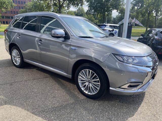 Mitsubishi OUTLANDER 2.4 PHEV Instyle