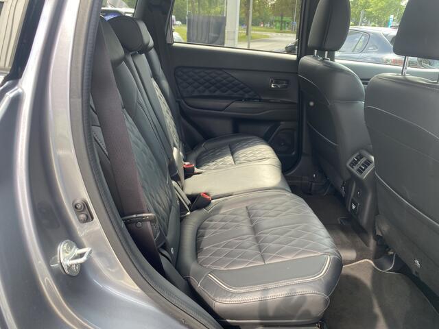 Mitsubishi OUTLANDER 2.4 PHEV Instyle