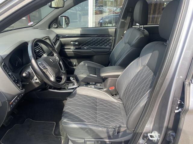Mitsubishi OUTLANDER 2.4 PHEV Instyle