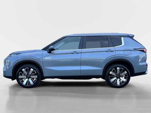 Mitsubishi OUTLANDER 2.4 PHEV First Edition | 2.000 EURO KORTING | SNEL LEVERBAAR | 8 JAAR GARANTIE |