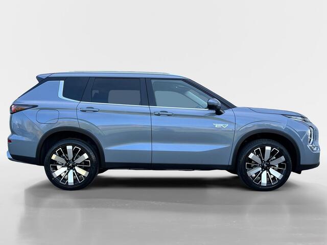Mitsubishi OUTLANDER 2.4 PHEV First Edition | 2.000 EURO KORTING | SNEL LEVERBAAR | 8 JAAR GARANTIE |