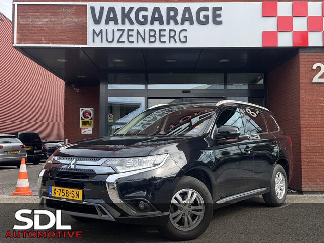 Mitsubishi OUTLANDER 2.4 PHEV Intense // APPLE CARPLAY - ANDROID AUTO // CAMERA // CLIMA // CRUISE // TREKHAAK //