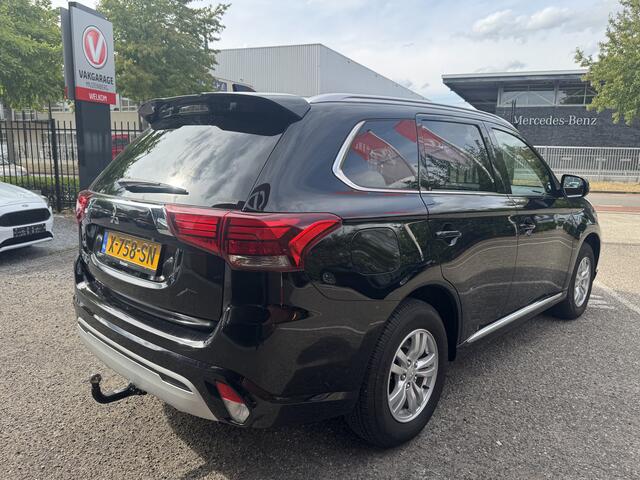 Mitsubishi OUTLANDER 2.4 PHEV Intense // APPLE CARPLAY - ANDROID AUTO // CAMERA // CLIMA // CRUISE // TREKHAAK //