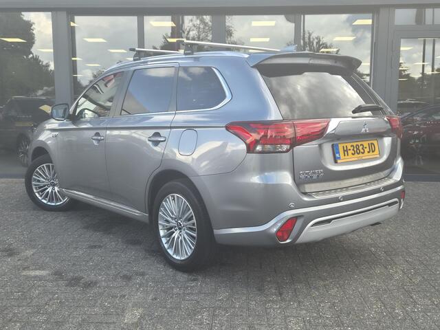 Mitsubishi OUTLANDER 2.4 PHEV Intense+