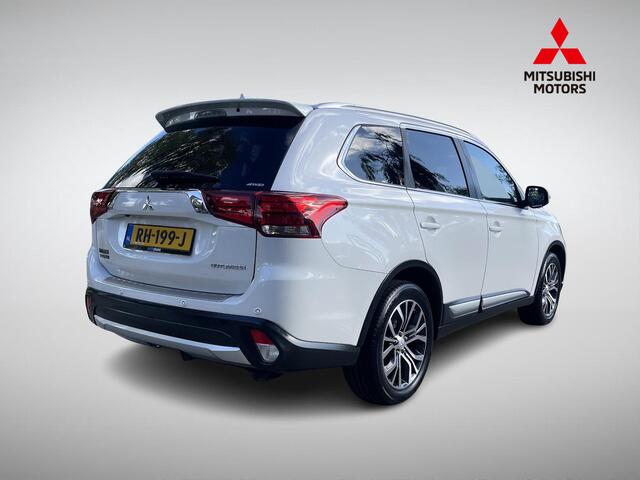 Mitsubishi OUTLANDER 2.0 Instyle+ 4WD
