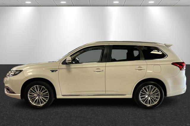Mitsubishi OUTLANDER 2.4 PHEV Intense+ Trekhaak