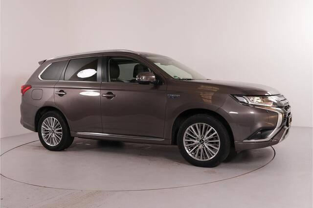 Mitsubishi OUTLANDER 2.4 PHEV Intense | Stl. verw. | Memory | Camera |