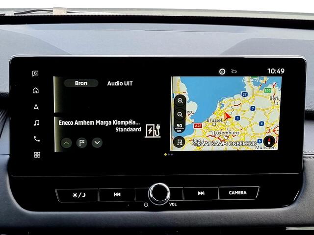 Mitsubishi OUTLANDER 2.4 PHEV Intense / ¤3000,- Voordeel Op Nieuwprijs / Nieuw Model 2025 / Elektrische Range 86 KM WLTP / 1600KG Trekgewicht / 8 Jaar Fabrieksgarantie