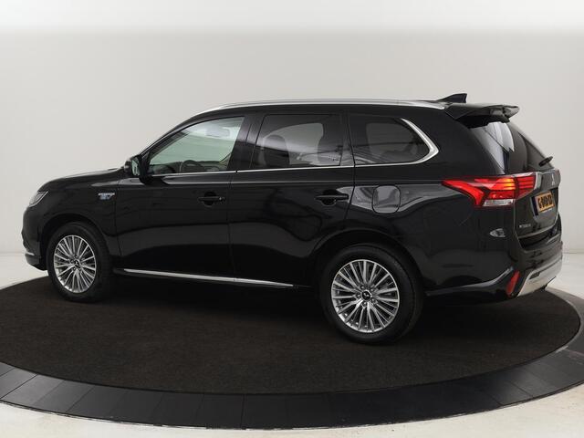 Mitsubishi OUTLANDER 2.4 PHEV Pure+ | Trekhaak | Carplay | Leder/Alcantara | Camera | Keyless | Full LED | Climate control | Cruise control | Plug In