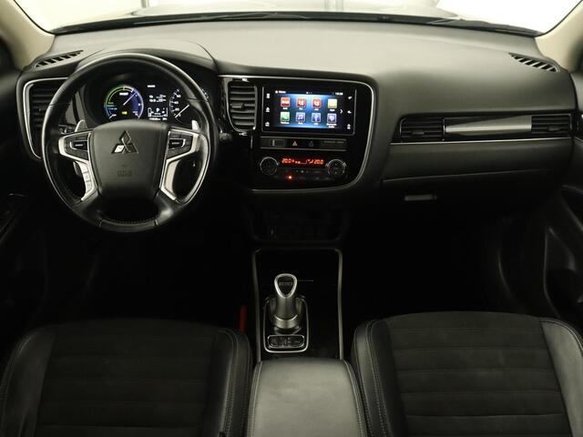 Mitsubishi OUTLANDER 2.4 PHEV Pure+ | Trekhaak | Carplay | Leder/Alcantara | Camera | Keyless | Full LED | Climate control | Cruise control | Plug In