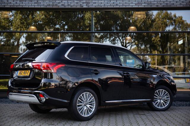 Mitsubishi OUTLANDER 2.4 PHEV Intense