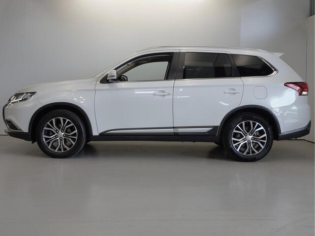Mitsubishi OUTLANDER 2.0 Connect Pro | 360 camera | Sport pakket | Verlengde garantie | Rijklaarprijs